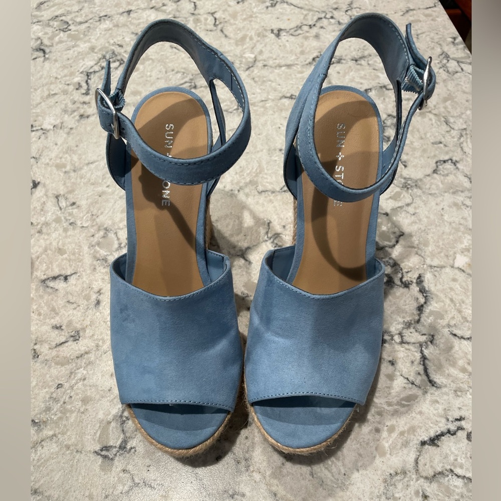 Cute Blue Wedges, Like new